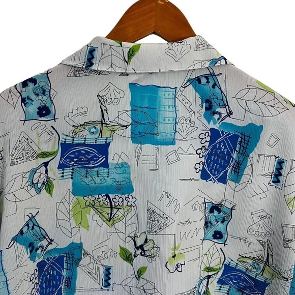 Nikki Button Up Collared Blouse Off White Blue Green Flower Leaf All Over Print - Picture 7 of 9